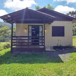 https://casas-de-campo-mozzafiato.santa-catarina-brasil.com